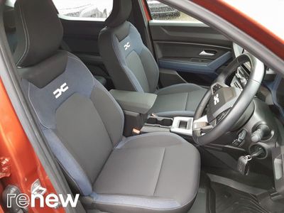 2025 Dacia Duster