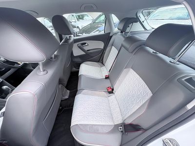 2017 Volkswagen Polo