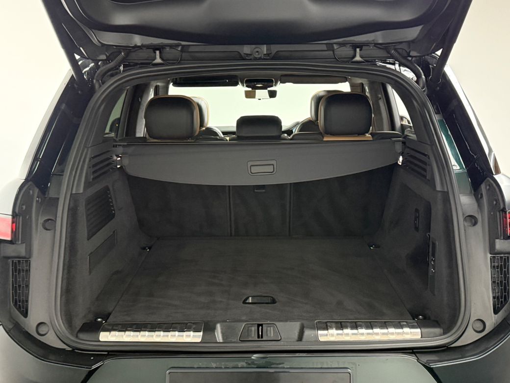 2026 Land Rover Range Rover Sport