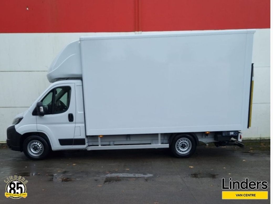 2026 Opel Movano