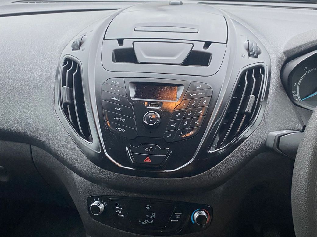 2022 Ford Transit Courier