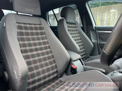 2006 Volkswagen Golf