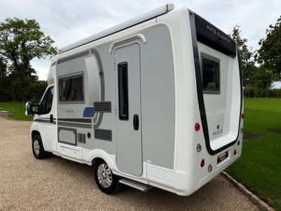 2015 AUTOSLEEPERS NUEVO LOW PROFILE R.H.D MANUAL