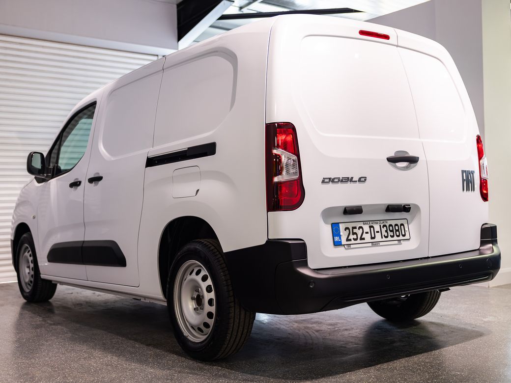 2025 Fiat Doblo