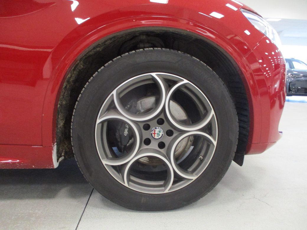 2021 Alfa Romeo Stelvio