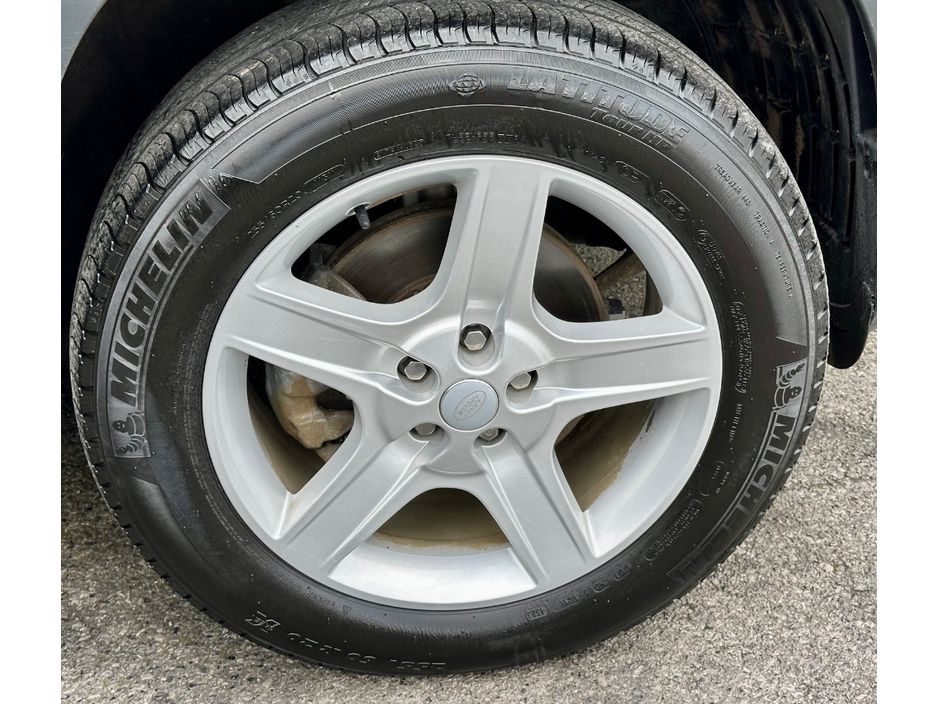 2023 Land Rover Defender