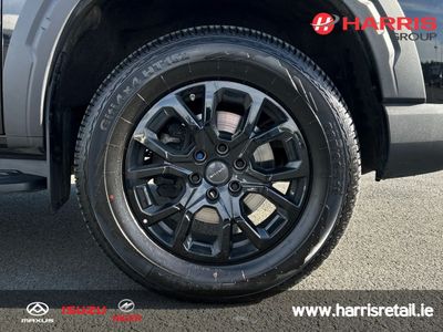 2026 Black Maxus T60 MAX