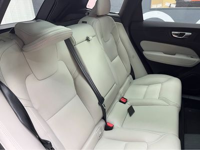 2022 Volvo XC60