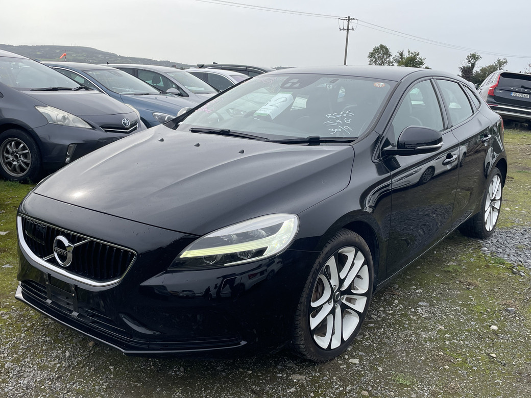 2018 Volvo V40