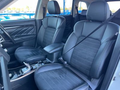 2020 Mitsubishi Outlander