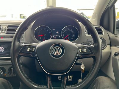 2015 Volkswagen Polo