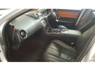 2010 Jaguar XJ