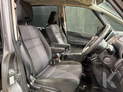 2022 Nissan Serena