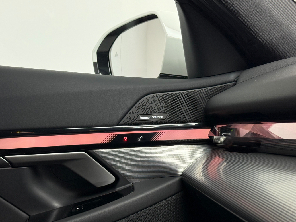 2025 BMW 5 Series