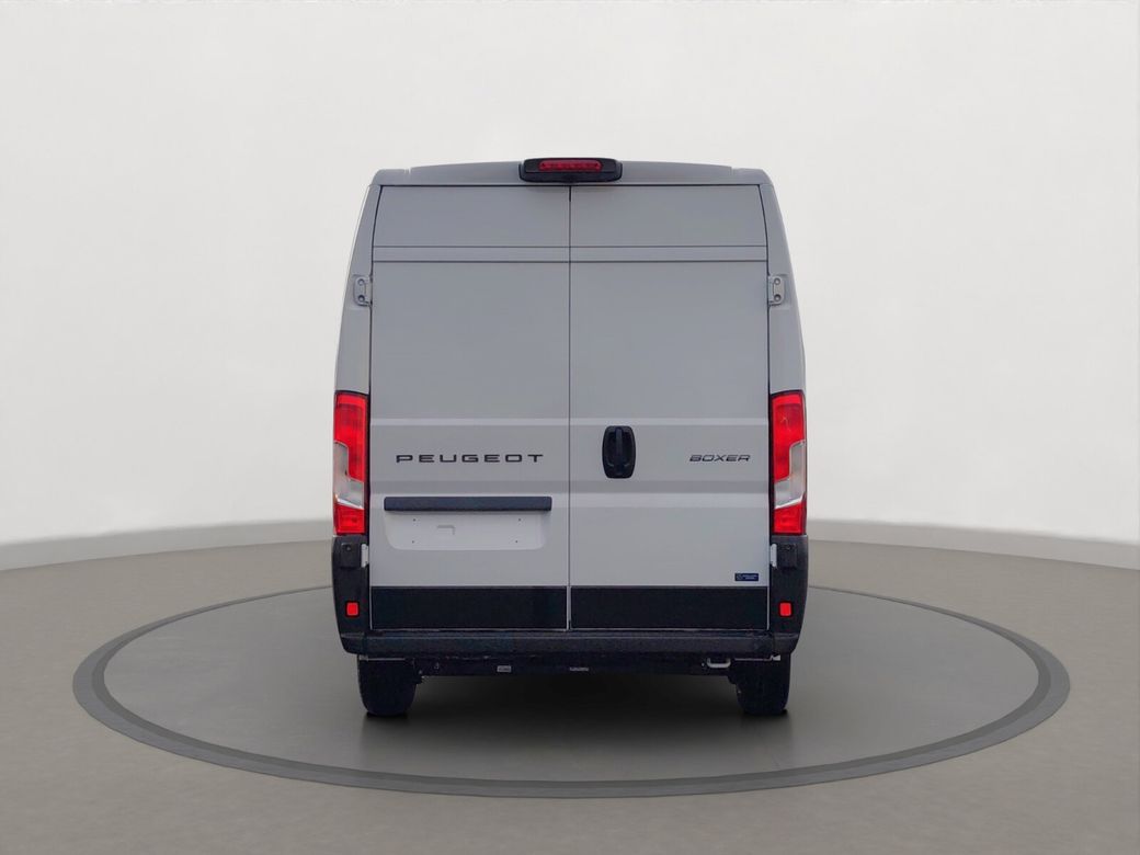 2026 Peugeot Boxer