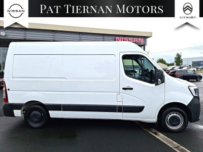2022 Renault Master