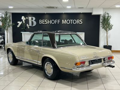 1971 Mercedes-Benz SL Class