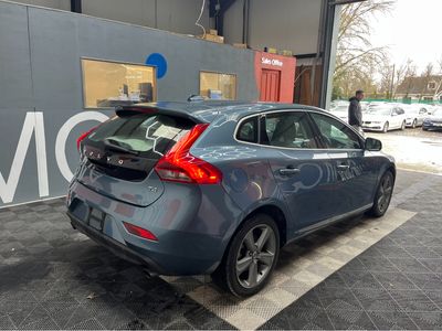 2015 Volvo V40
