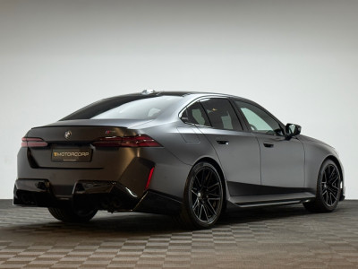2025 BMW M5