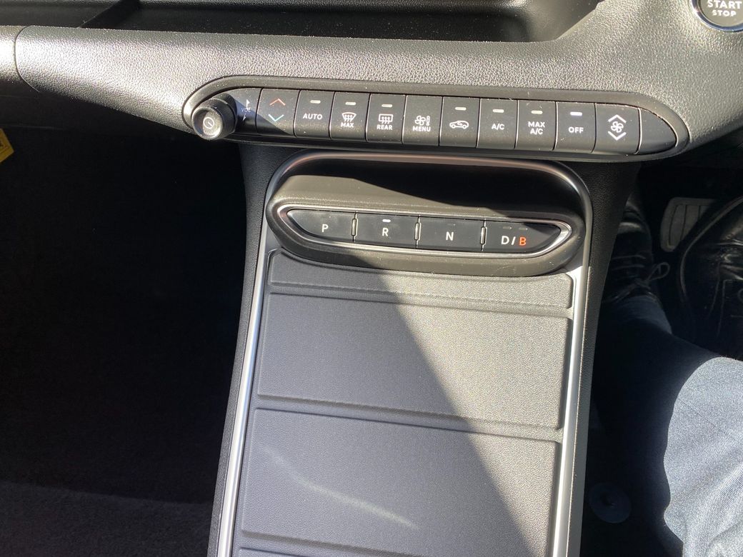 2025 Jeep Avenger