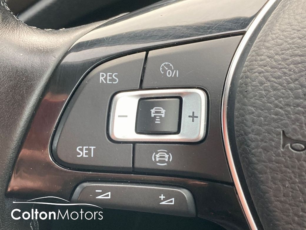 2019 Volkswagen T-Roc