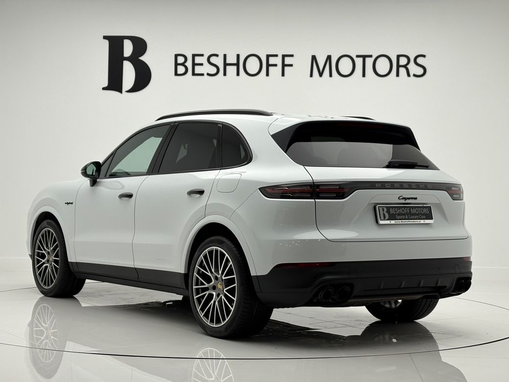2022 Porsche Cayenne