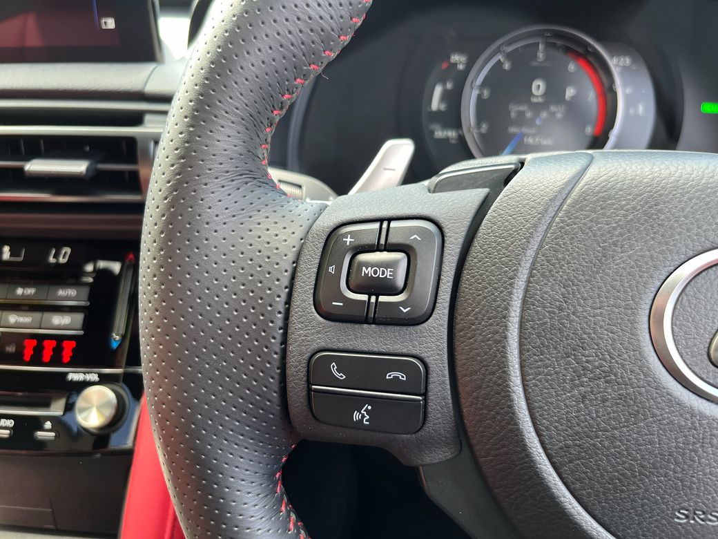 2023 Lexus IS 300h