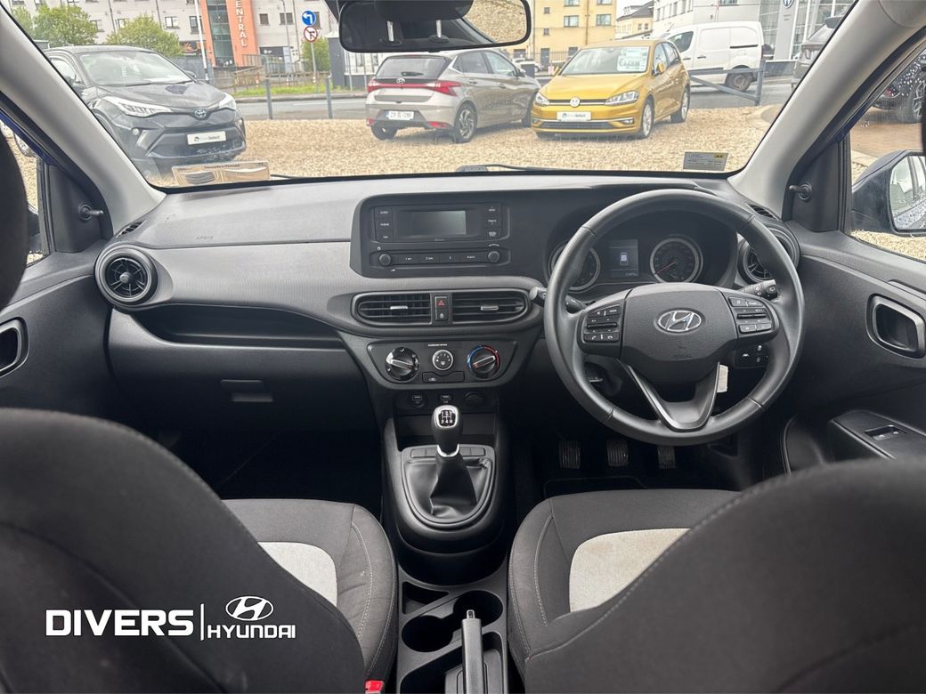 2022 Hyundai i10
