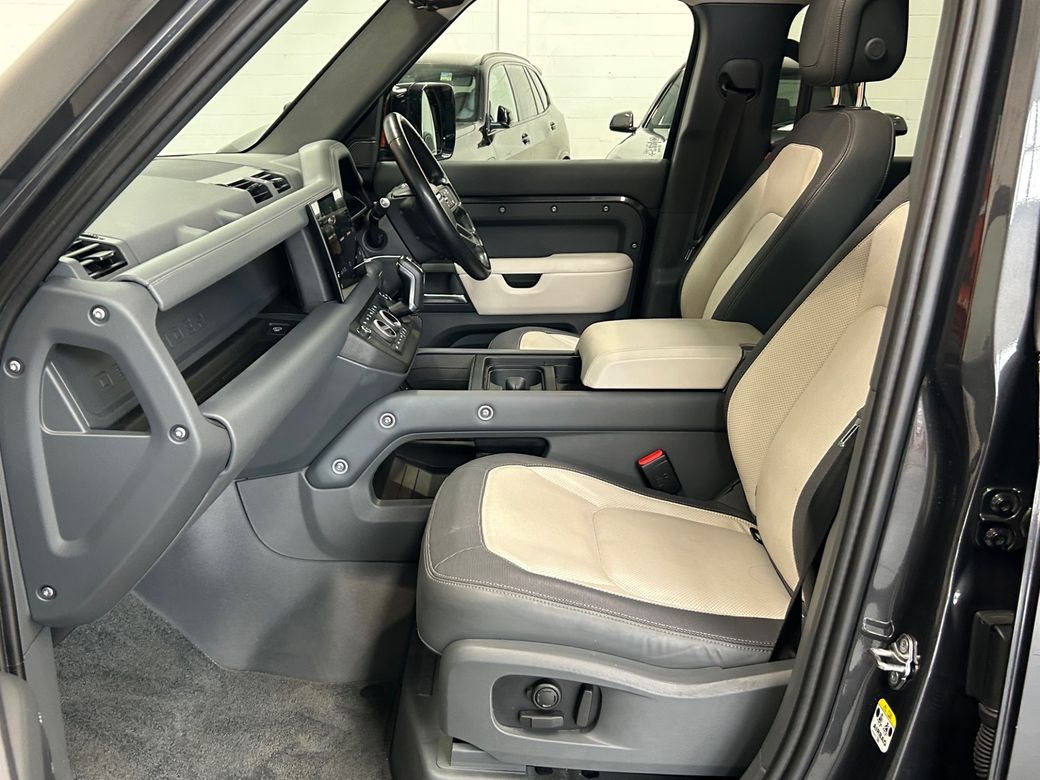2023 Land Rover Defender 110