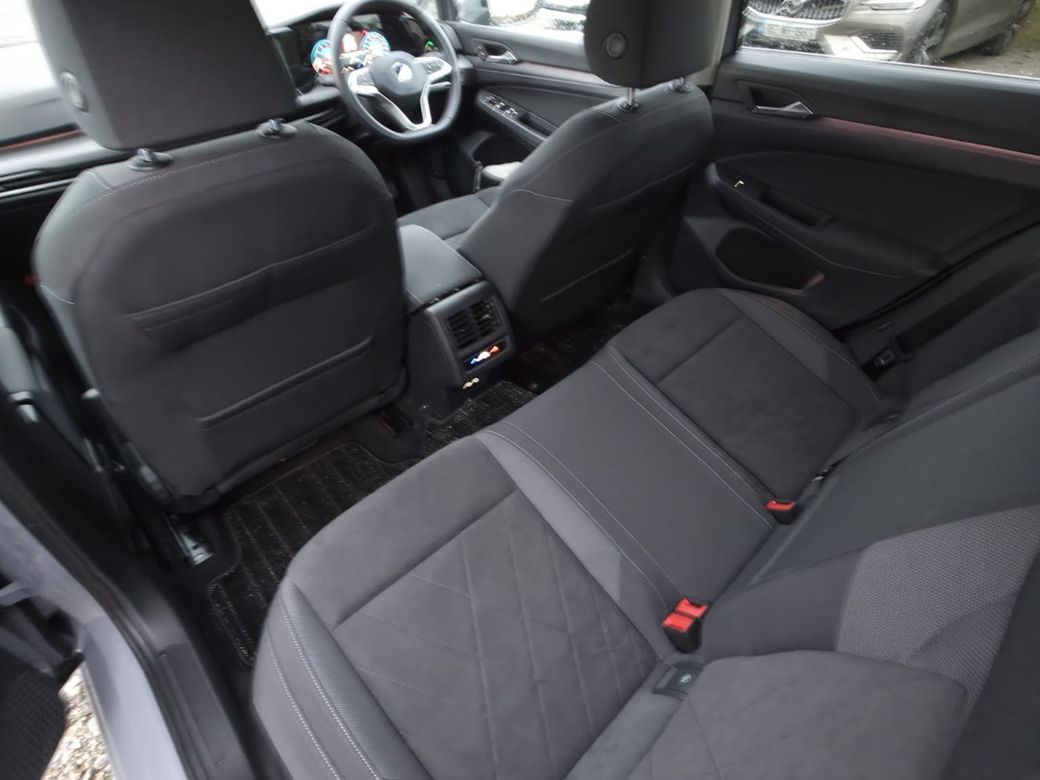 2022 Volkswagen Golf