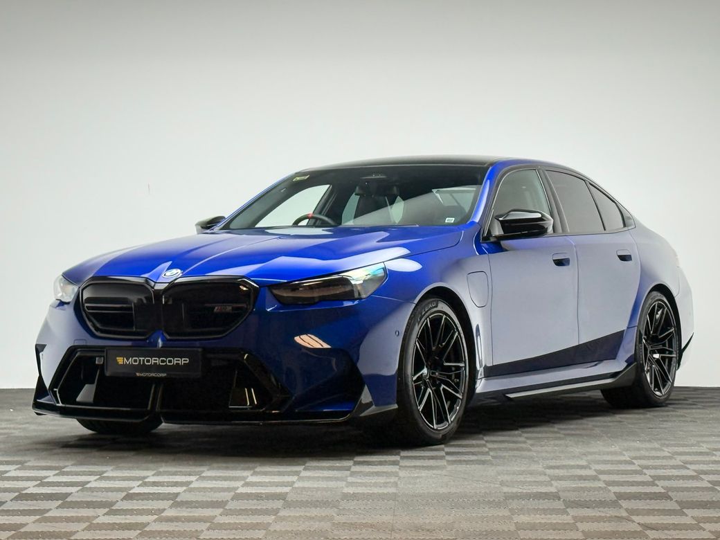 2025 BMW M5