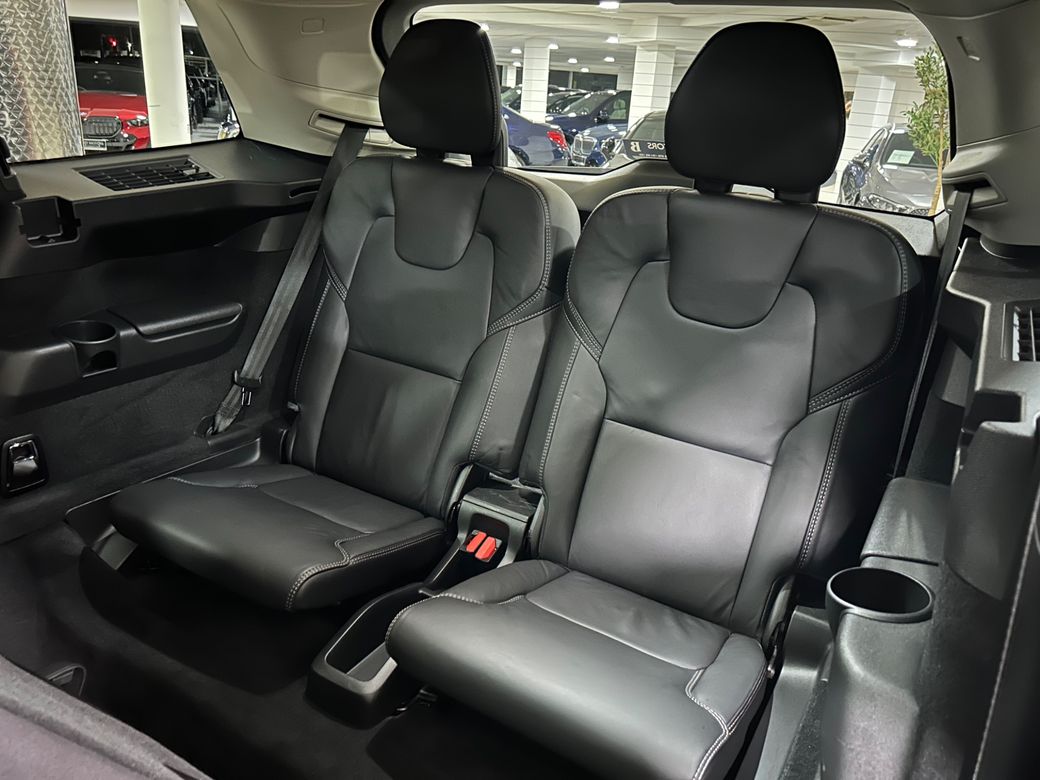 2022 Volvo XC90