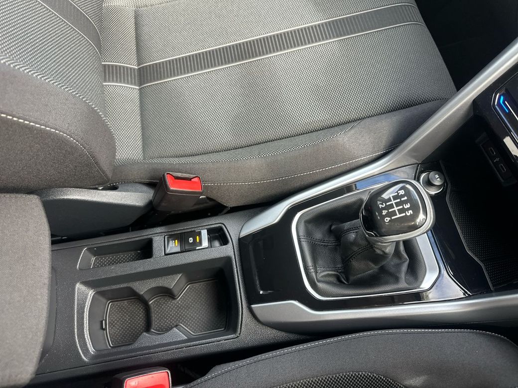 2023 Volkswagen T-Roc