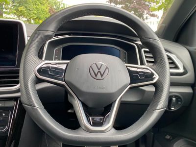 2023 Volkswagen T-Roc