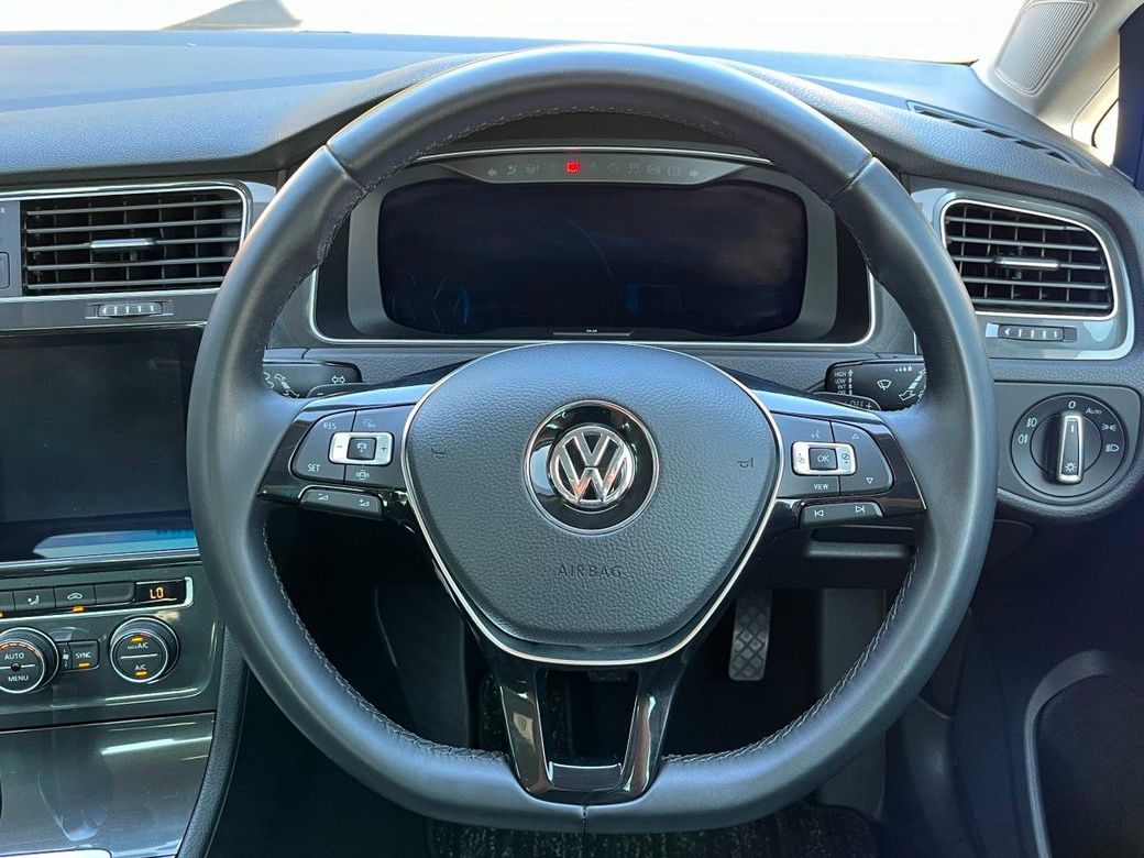 2019 Volkswagen Golf