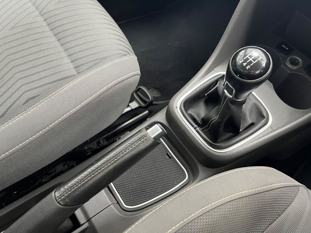 2015 Volkswagen Polo