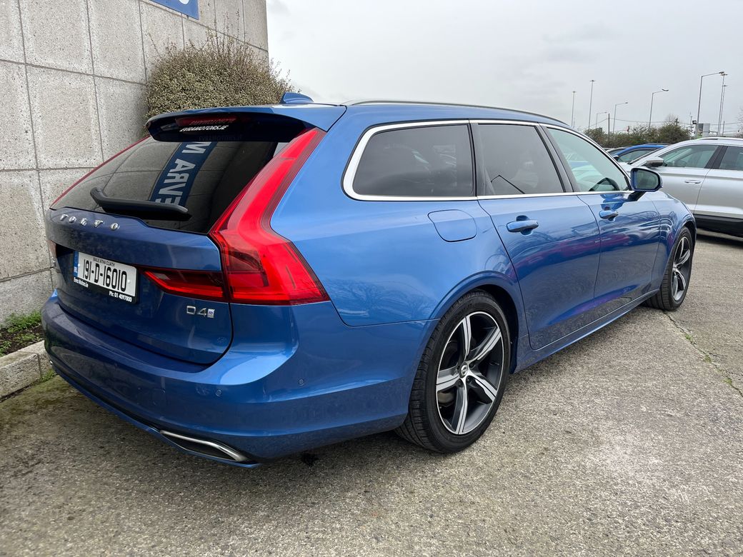 2019 Volvo V90