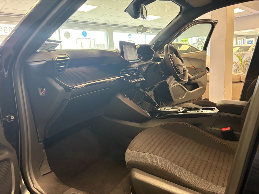 2023 Peugeot 2008
