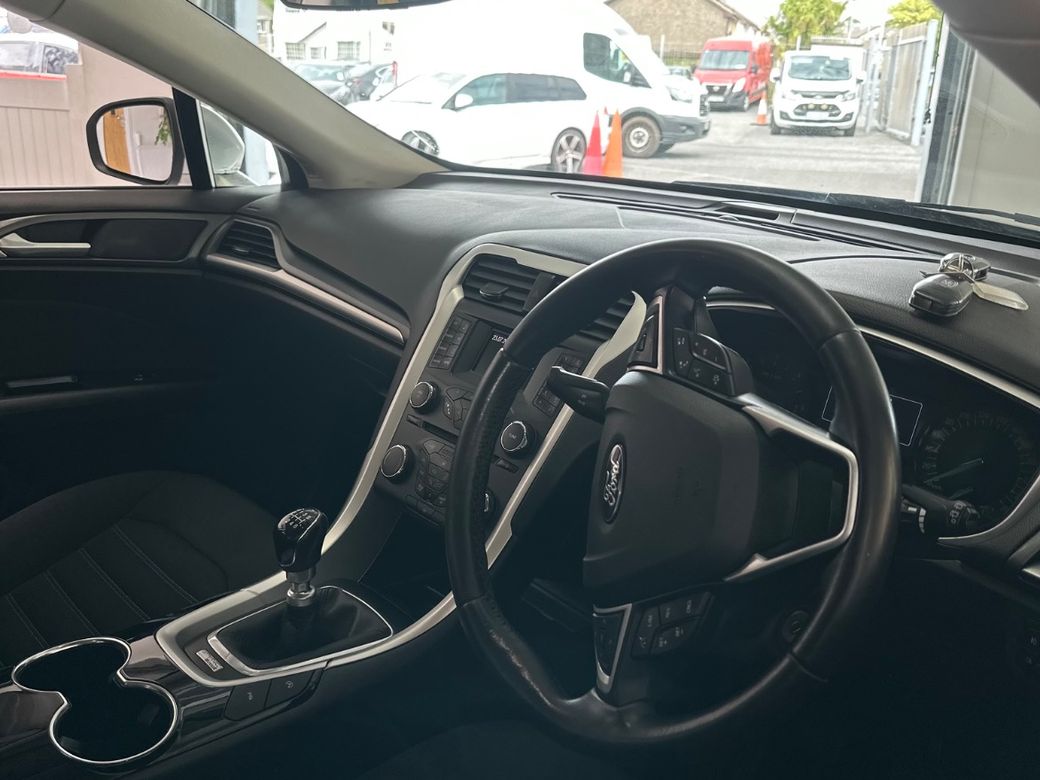 2016 Ford Mondeo