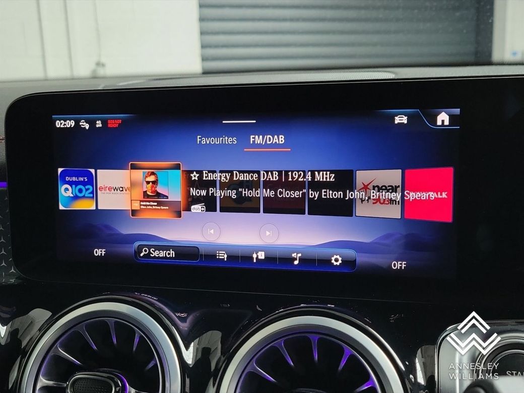 2025 Mercedes-Benz EQB