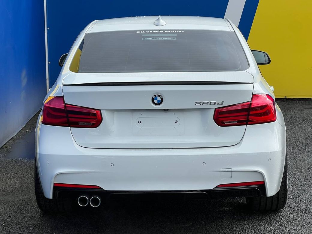 2018 BMW 3 Series