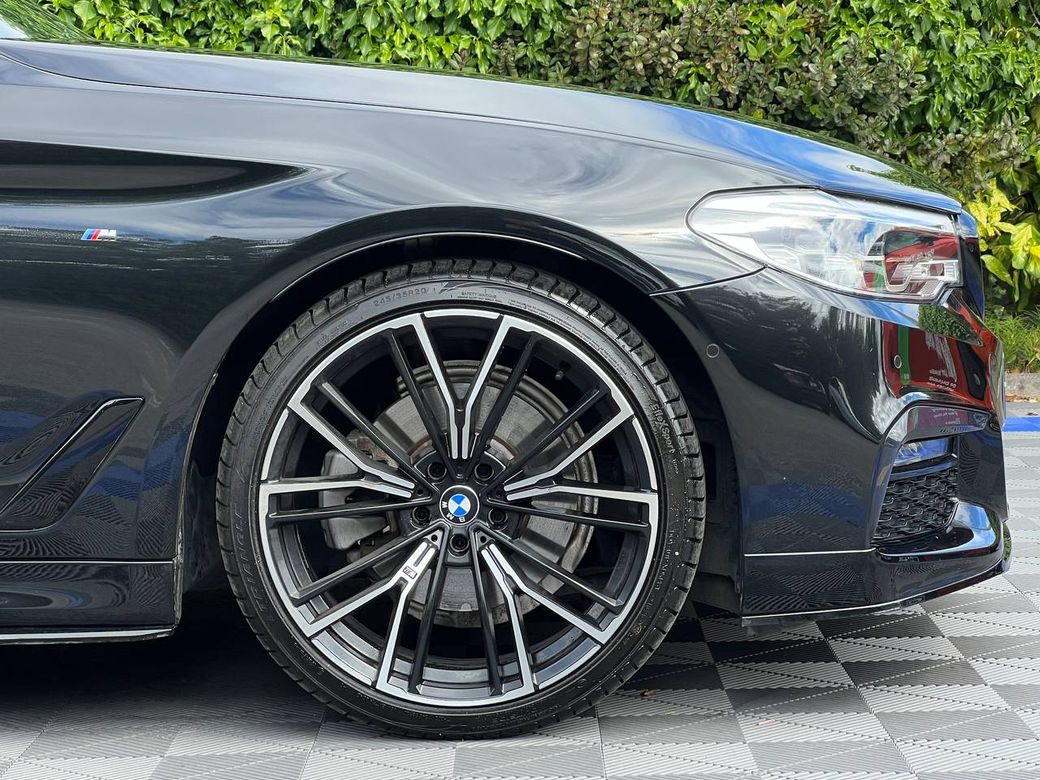 2021 BMW 5 Series