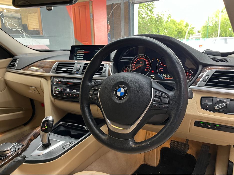 2017 BMW 3 Series