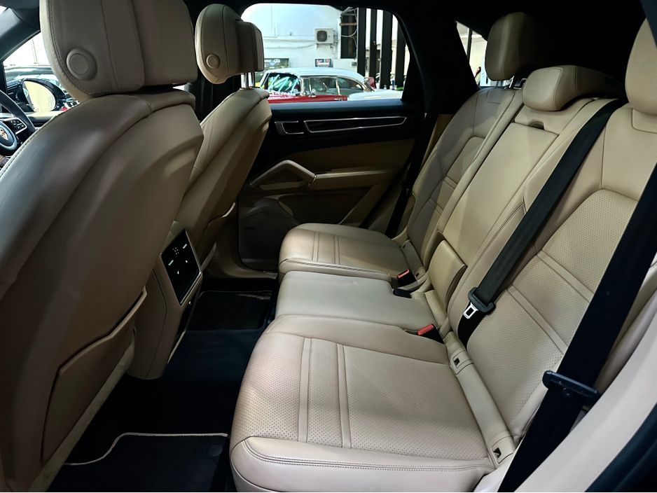 2022 Porsche Cayenne