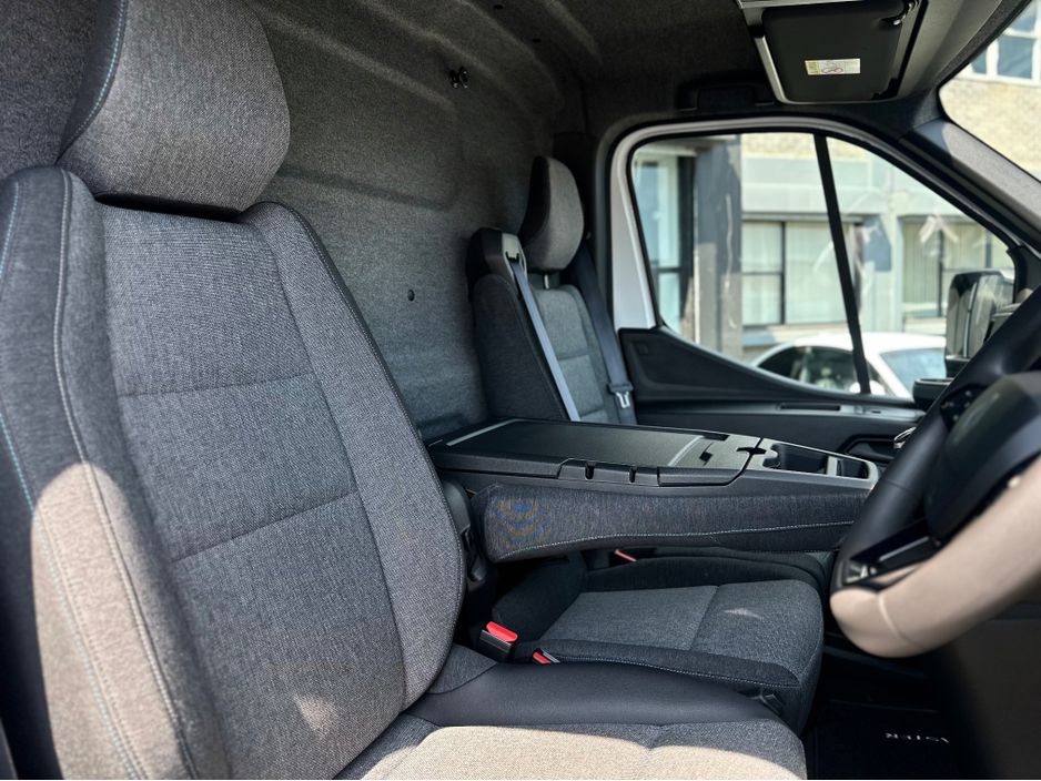2025 Renault Master