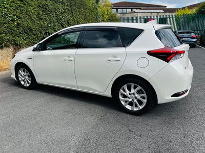 2017 Toyota Auris