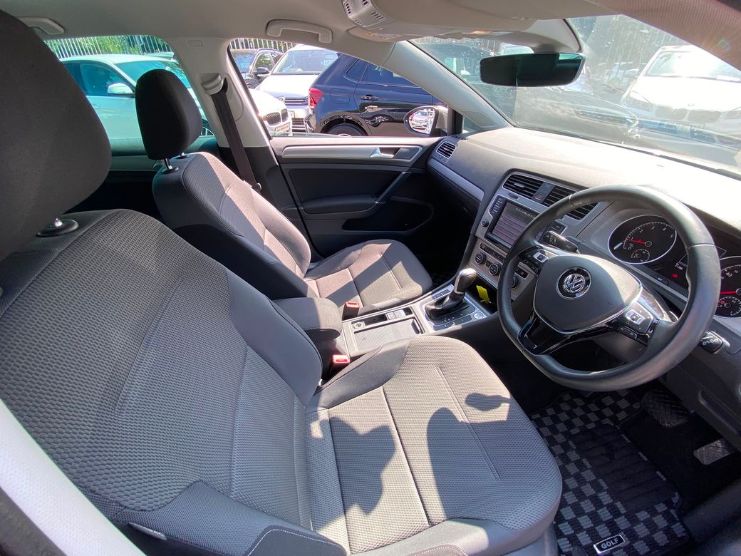 2017 Volkswagen Golf