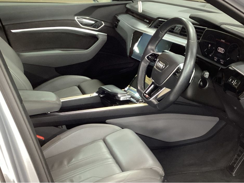 2021 Audi e-tron