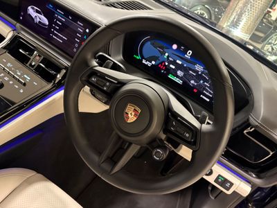 2024 Porsche Panamera
