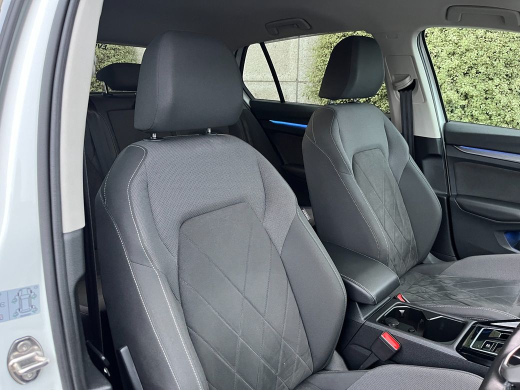 2022 Volkswagen Golf